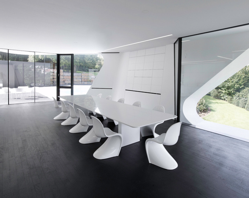Illustration for article titled These Futuristic Houses Will Blow Your Mind